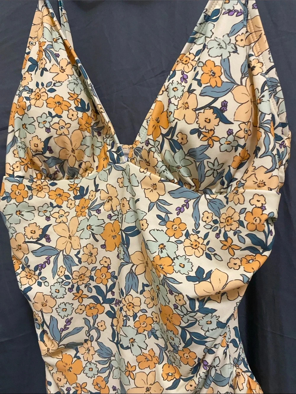 Cupshe Yellow and green Floral V-Neck One-Piece Swim - Picture 6 of 13